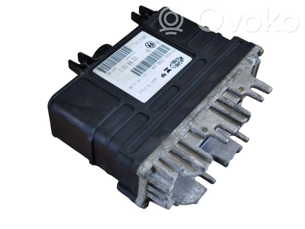 Volkswagen Golf III Engine control unit/module 