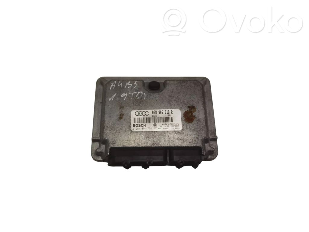 Audi A4 S4 B5 8D Engine control unit/module 