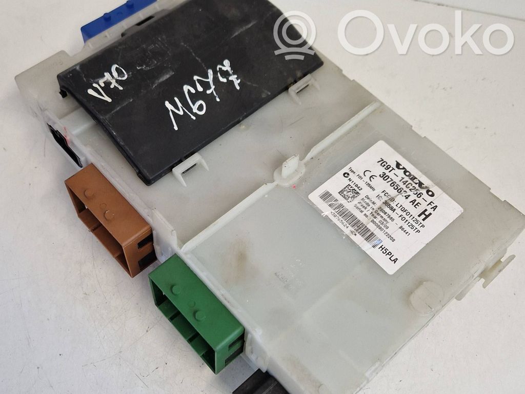 Volvo V70 Fuse module 
