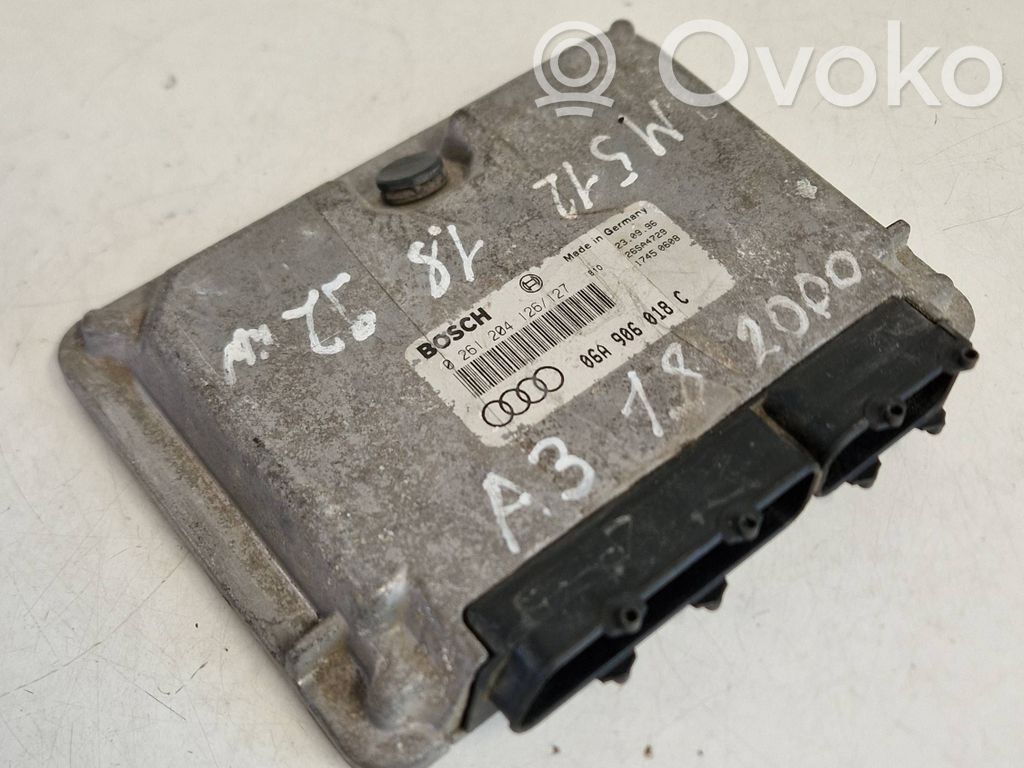 Audi A3 S3 8P Engine control unit/module 