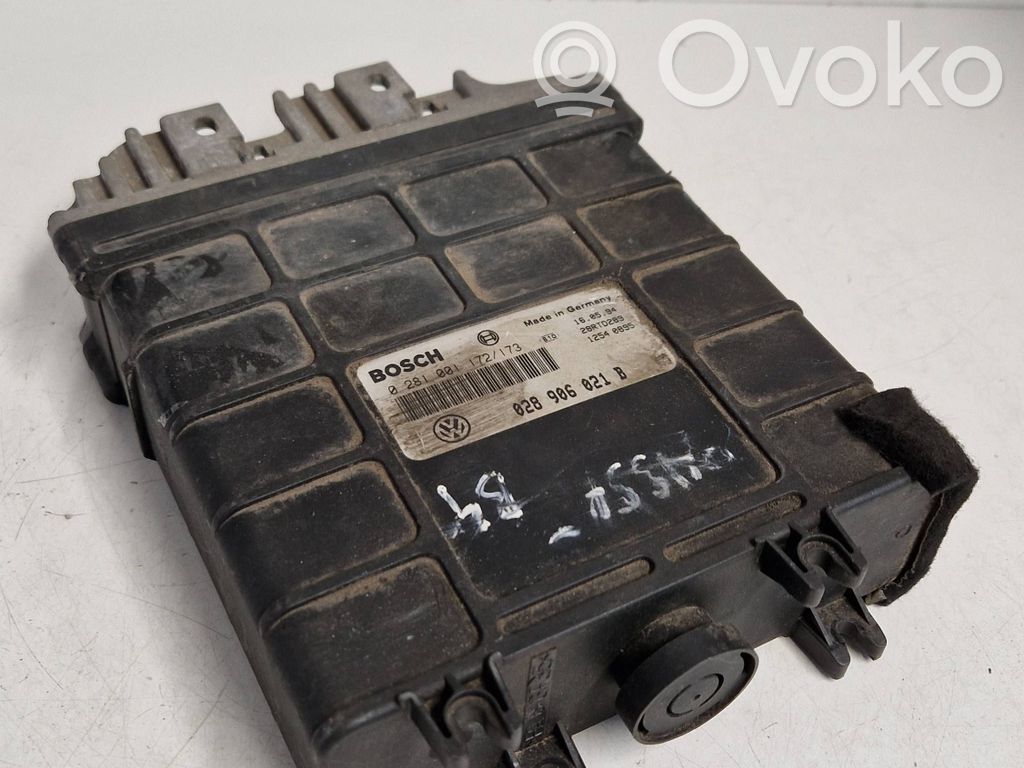Volkswagen PASSAT B4 Engine control unit/module 