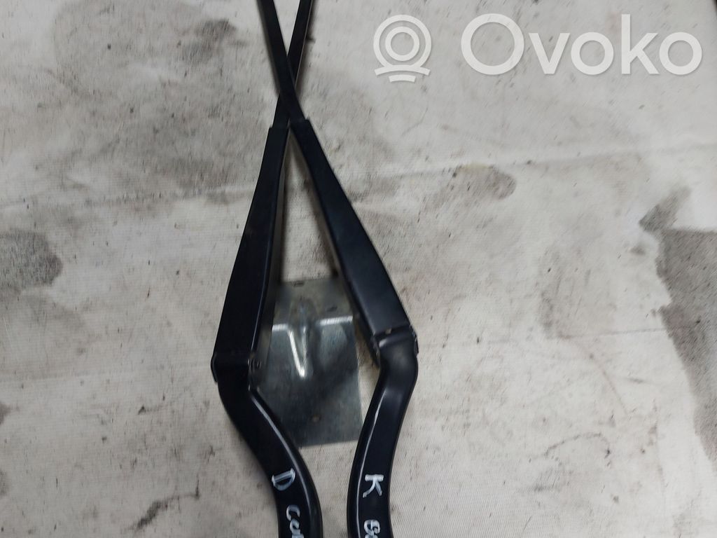 Ford Galaxy Front wiper blade arm 