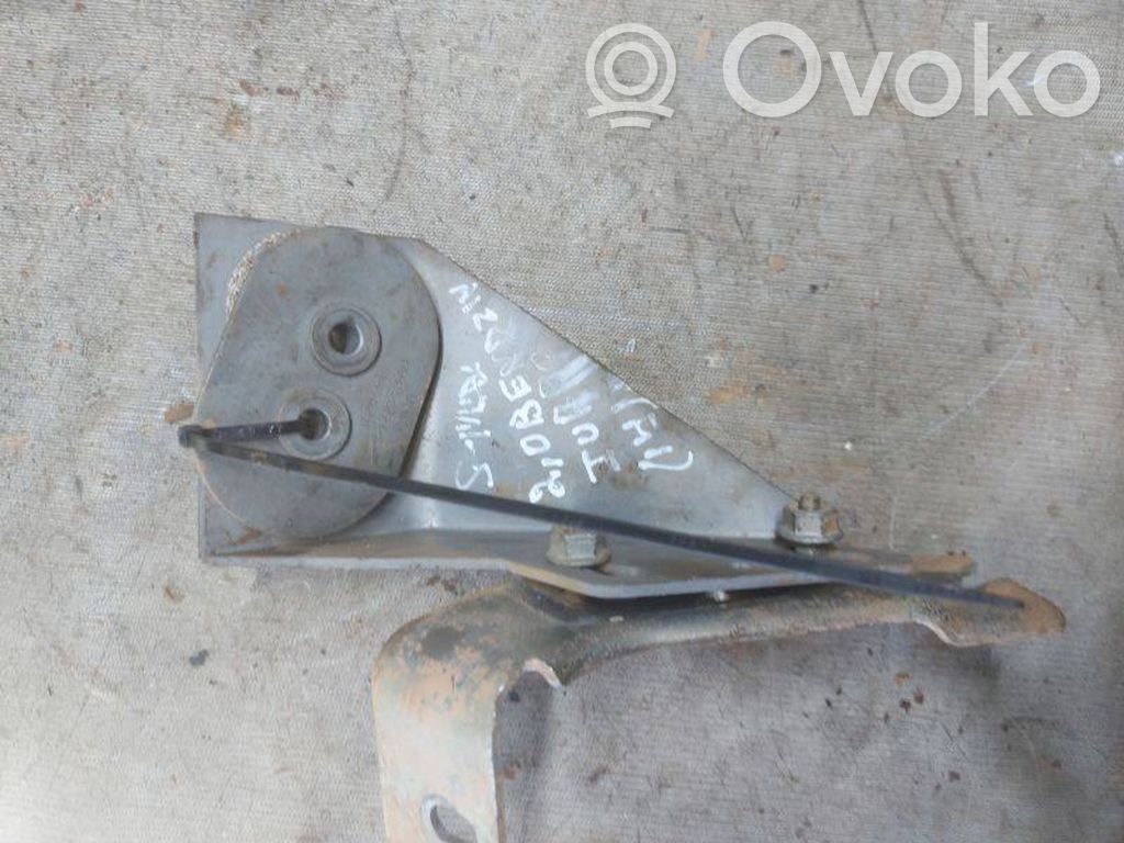 Ford S-MAX Muffler mount bracket/holder 