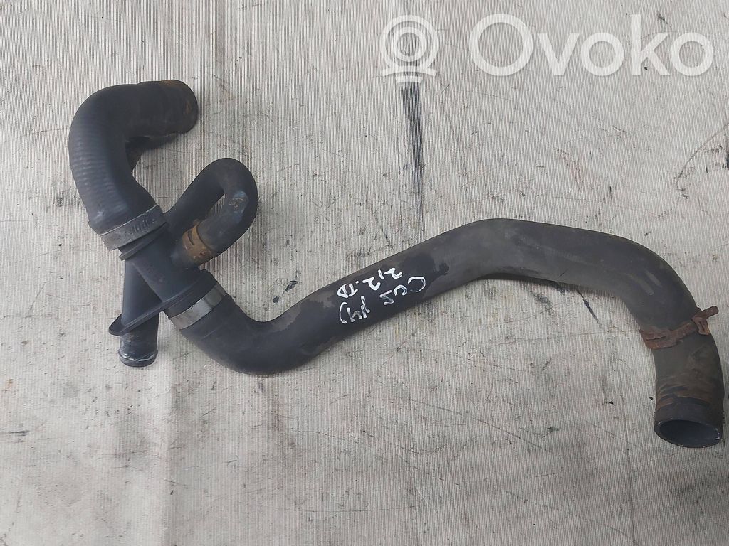 Ford Transit Custom Caurulīte (-es) / šļūtene (-es) 