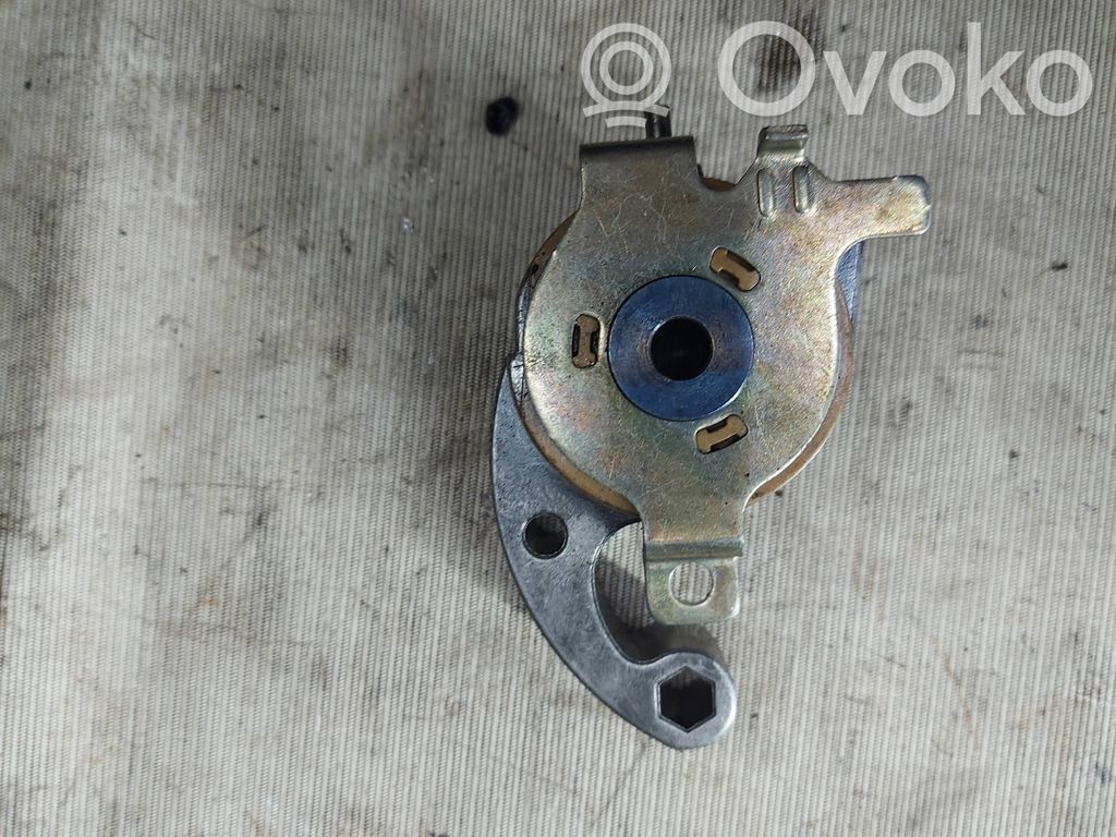 Tensor de correa del alternador   D26XC,0692222,GK2Q6K245AB