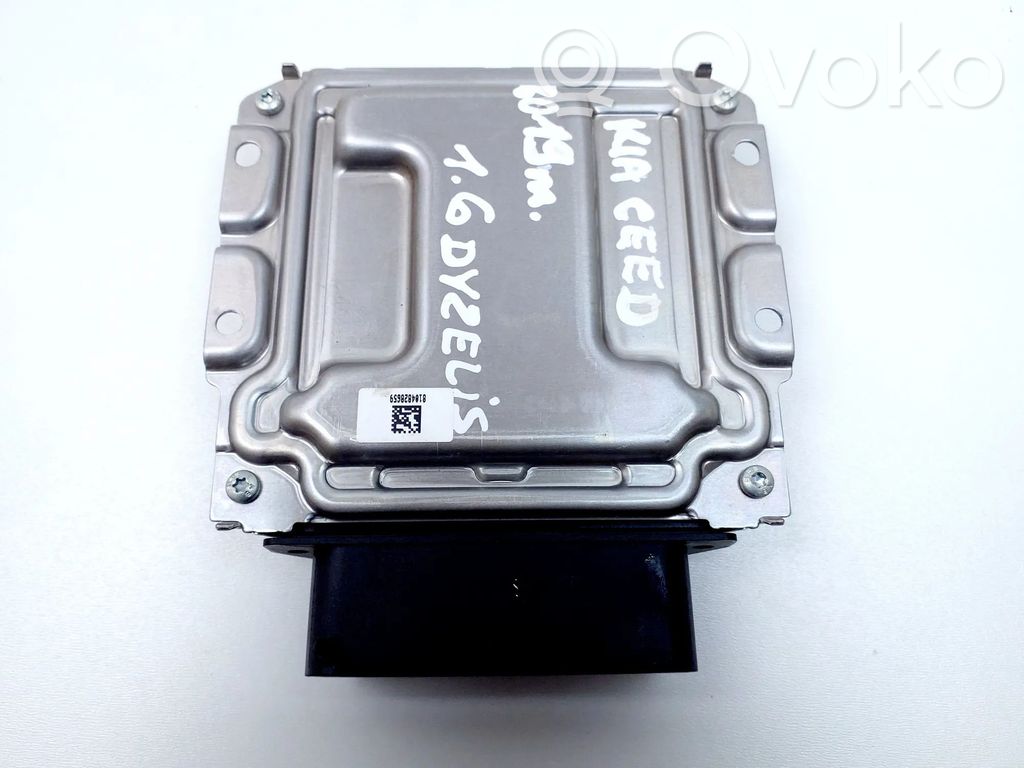 KIA Ceed Engine control unit/module 