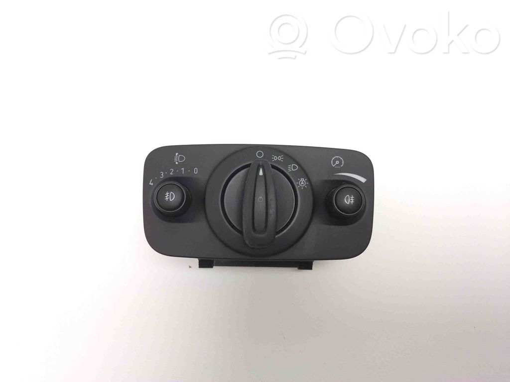 Ford C-MAX II Light switch 