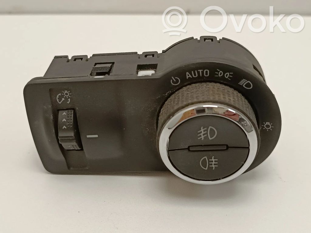 Opel Mokka Interruptor de luz 