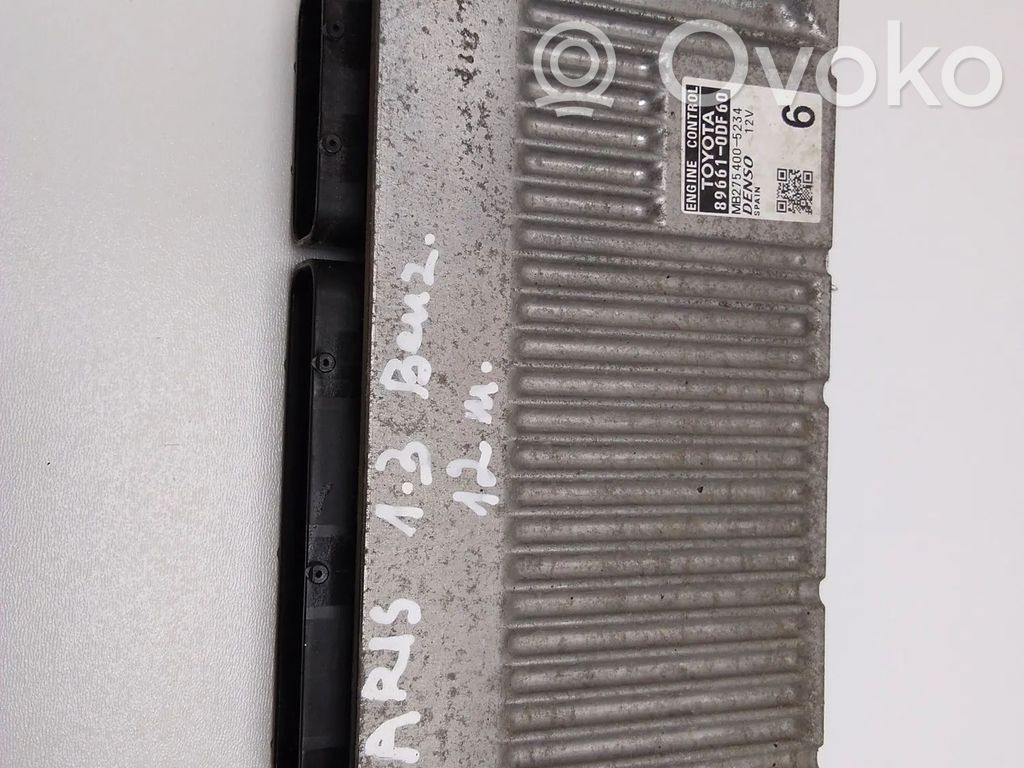 Toyota Yaris Engine control unit/module 