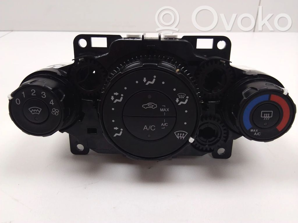Ford Fiesta Interior fan control switch 
