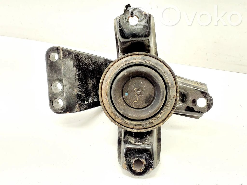 KIA Rio Engine mount bracket 