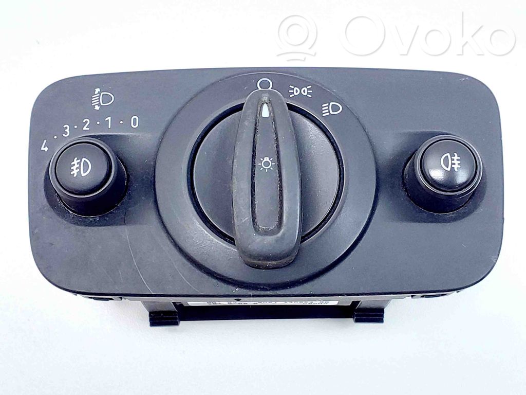 Ford Fiesta Light switch 