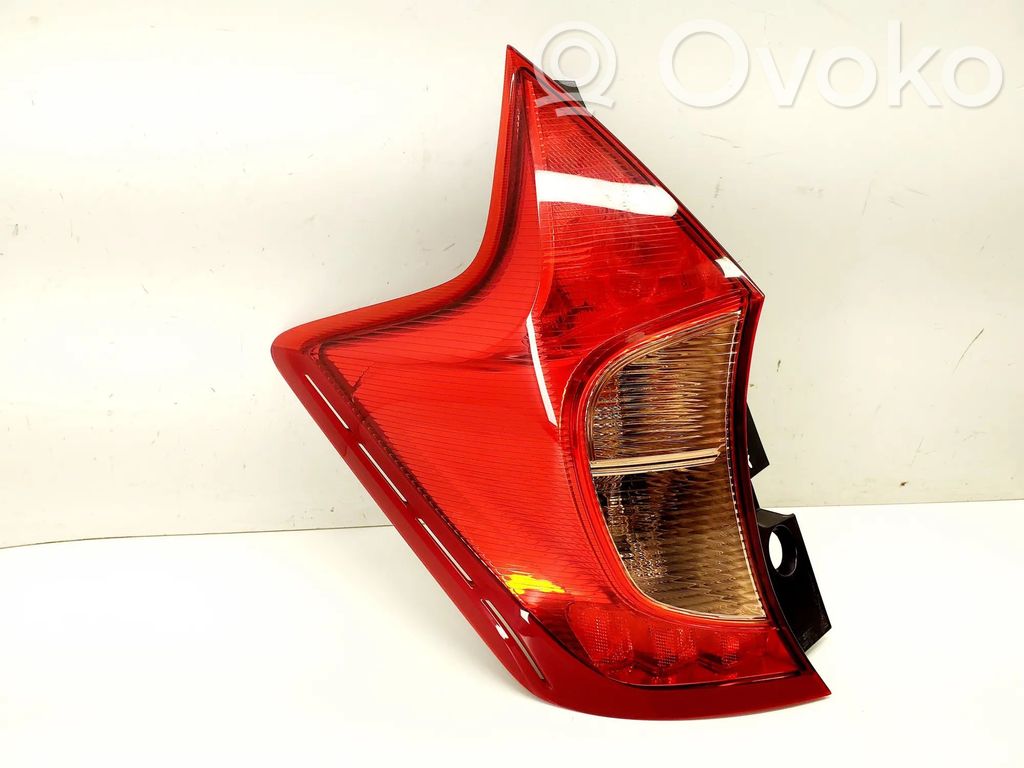 Nissan Note (E12) Takavalot 