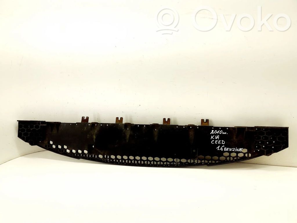 KIA Ceed Front bumper skid plate/under tray 