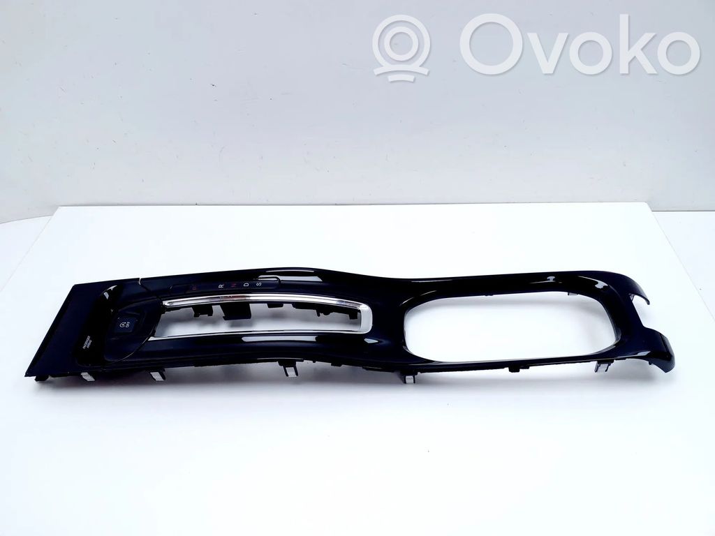 Honda HR-V Center console 