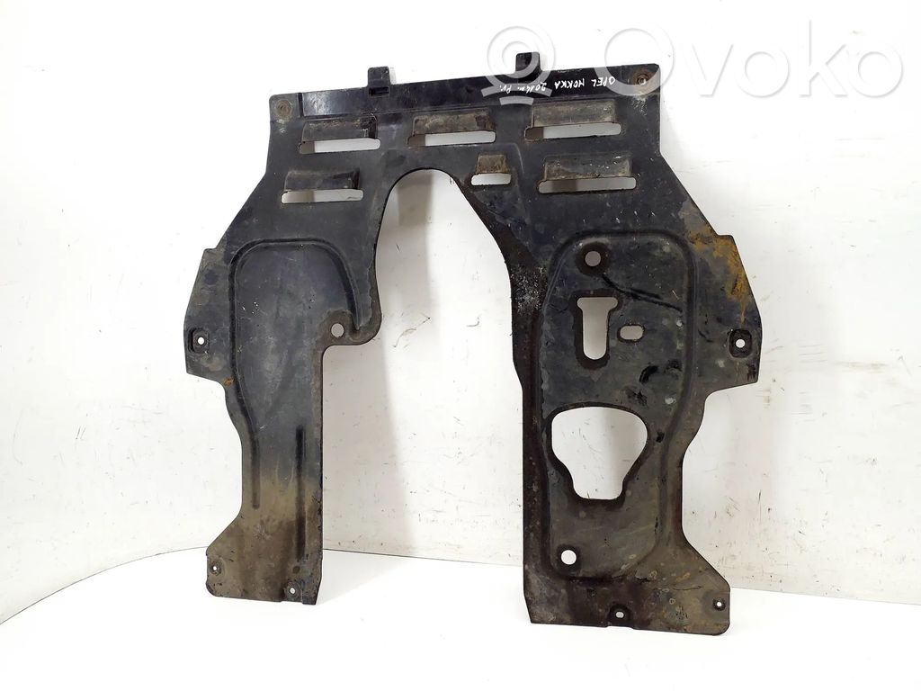 Opel Mokka Engine splash shield/under tray 