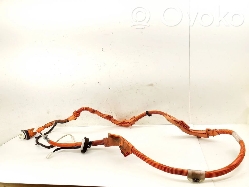 Toyota Auris E180 Positive cable (battery) 