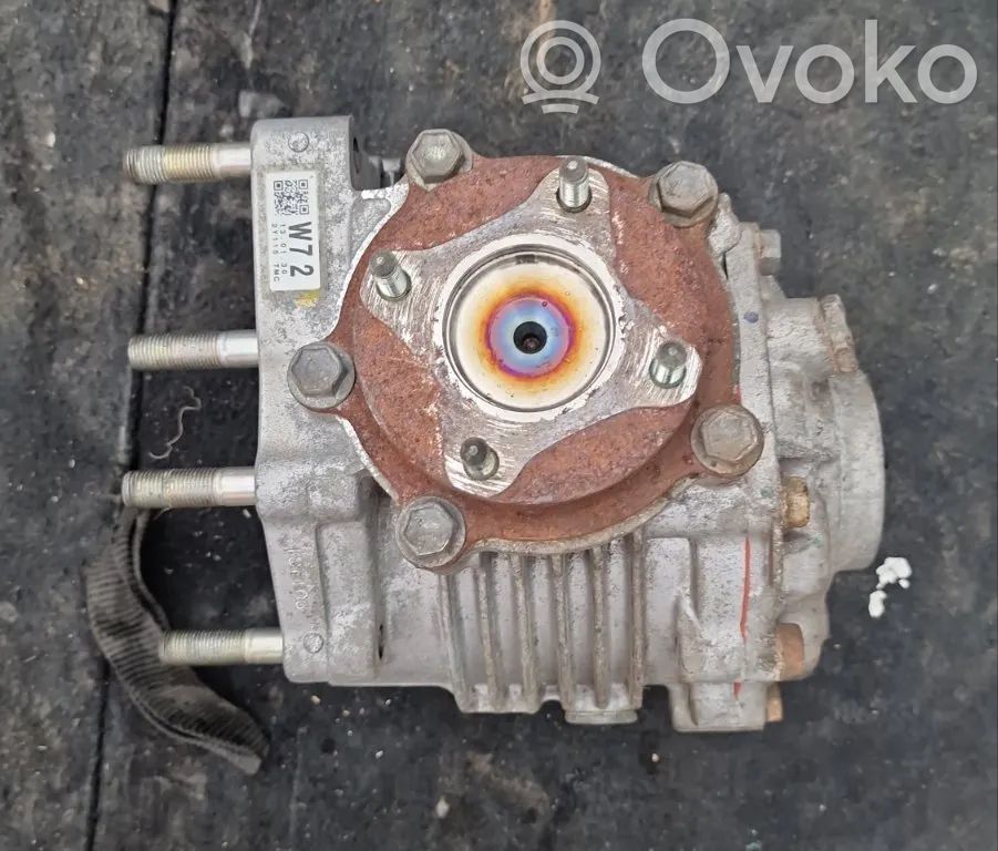 Toyota RAV 4 (XA40) Etutasauspyörästö 