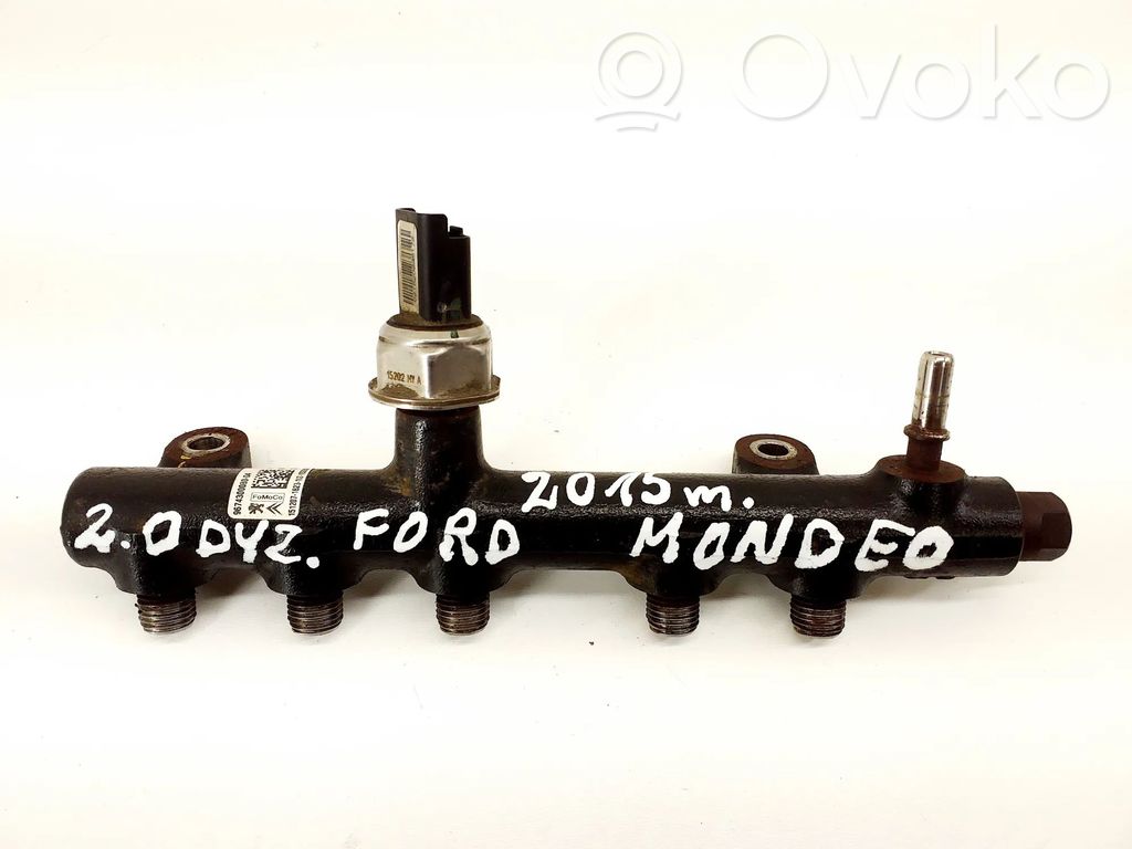 Ford Mondeo MK IV Polttoainepääputki 