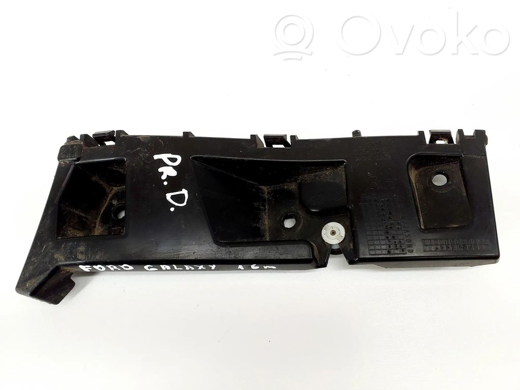 Ford Galaxy Fender mounting bracket 