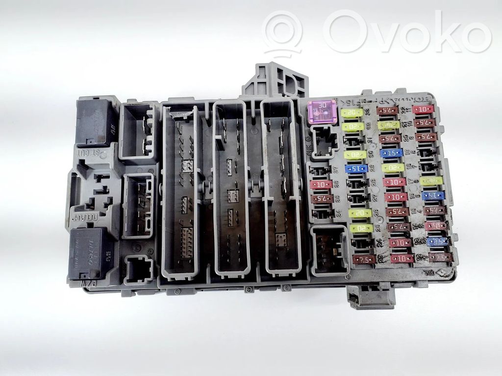 Honda Civic Drošinātāju bloks 