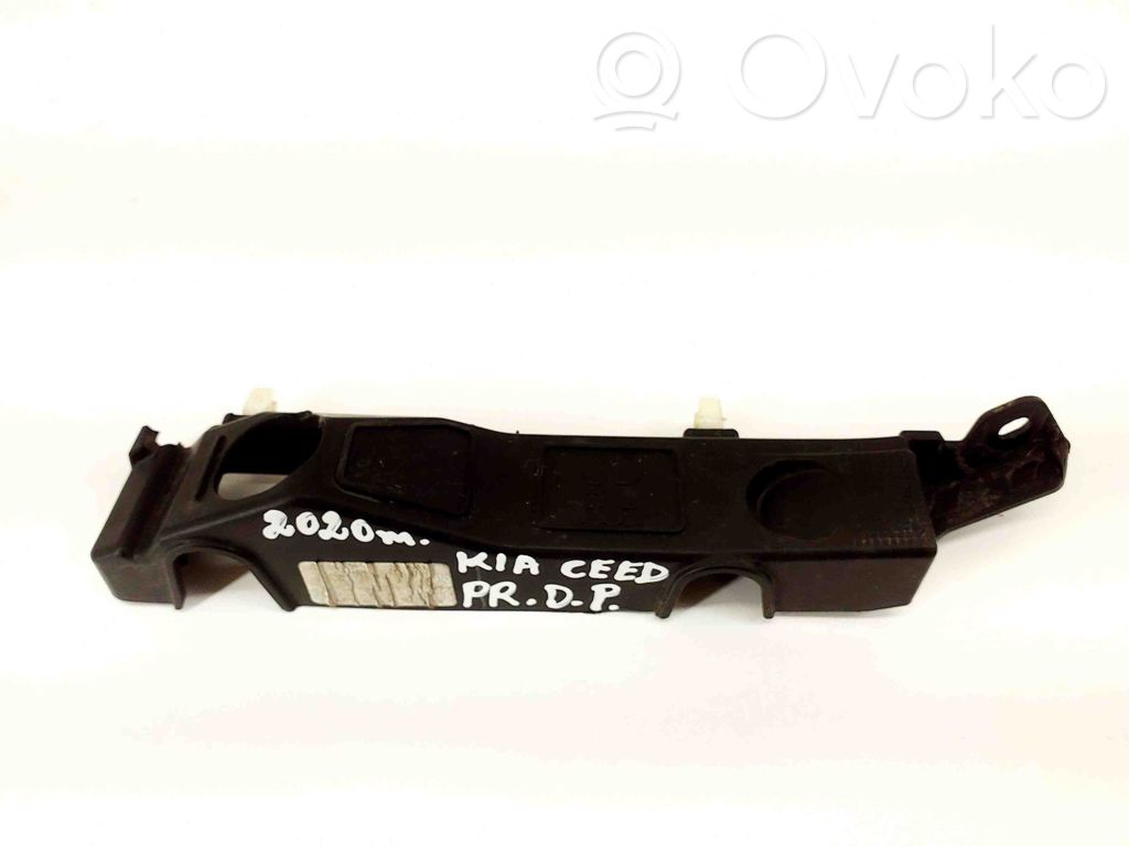 KIA Ceed Front bumper mounting bracket 