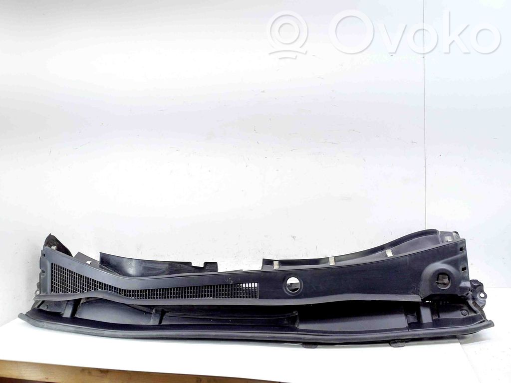 Lexus NX Wiper trim 