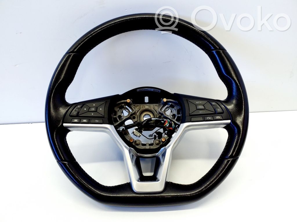 Nissan Micra K14 Ohjauspyörä 