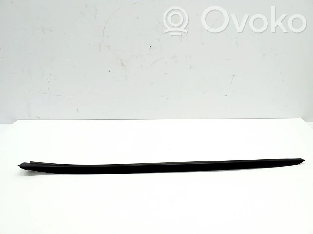 KIA Ceed Windshield trim 