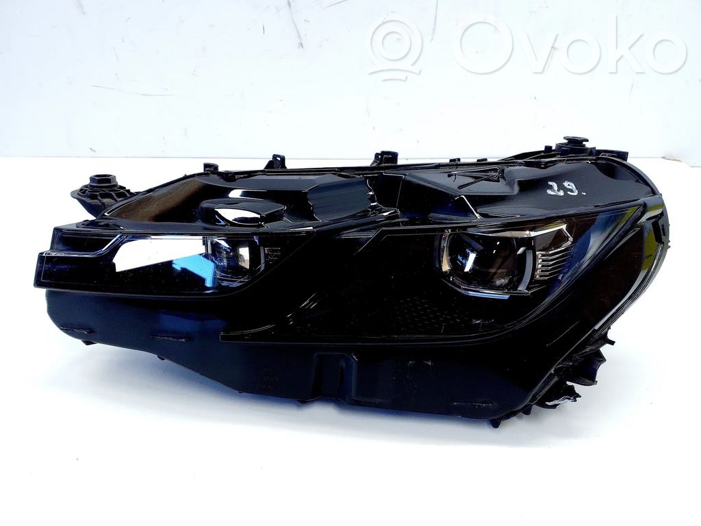 Volkswagen Arteon Lampa przednia 