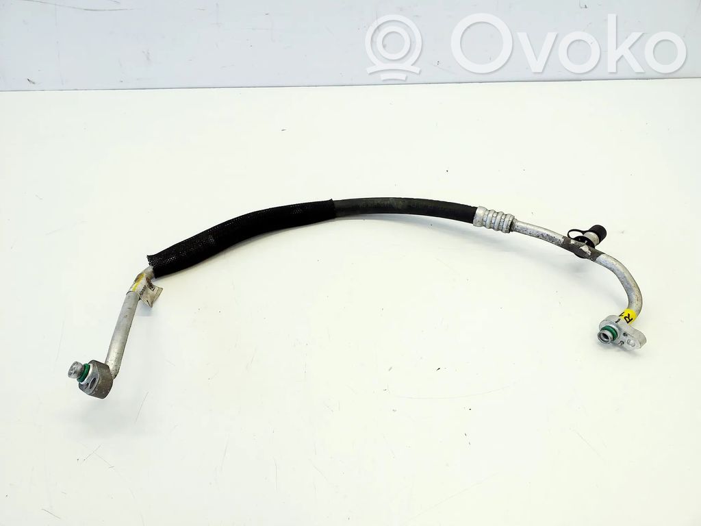 KIA Ceed Ilmastointilaitteen putki (A/C) 