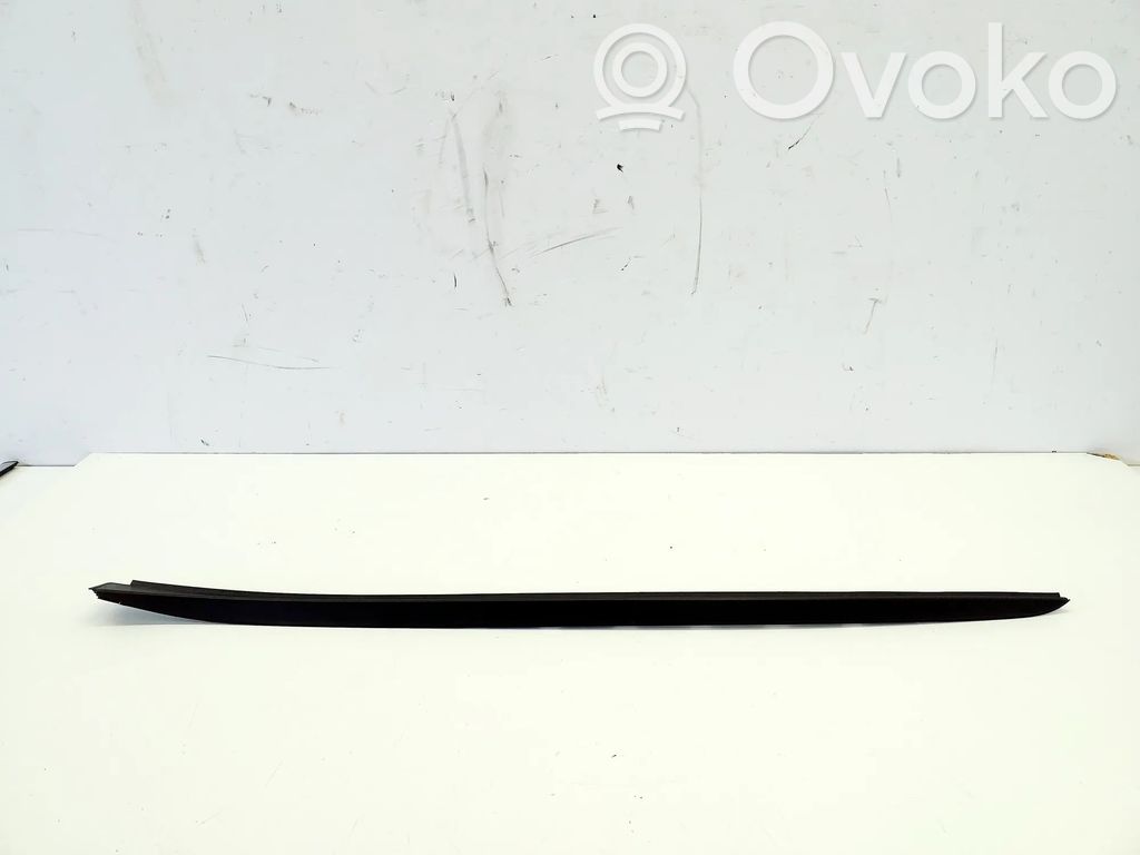 KIA Ceed Windshield trim 