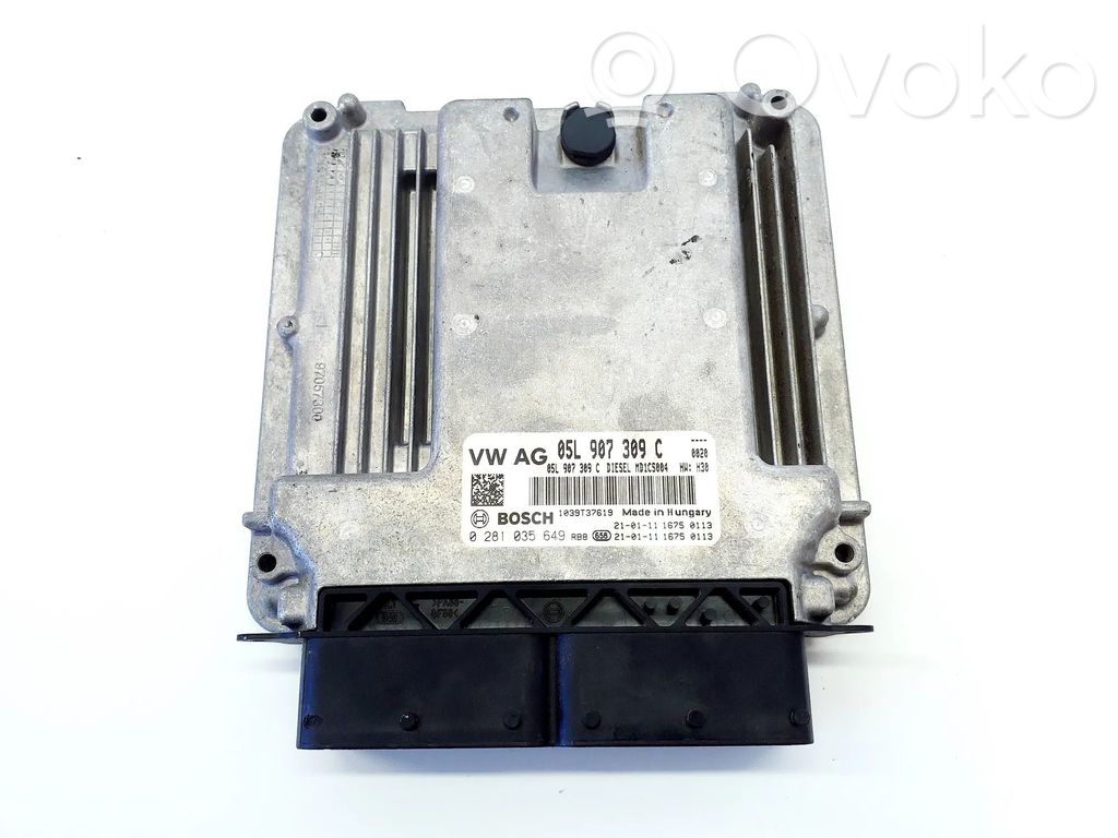 Engine control unit/module   05L907309C