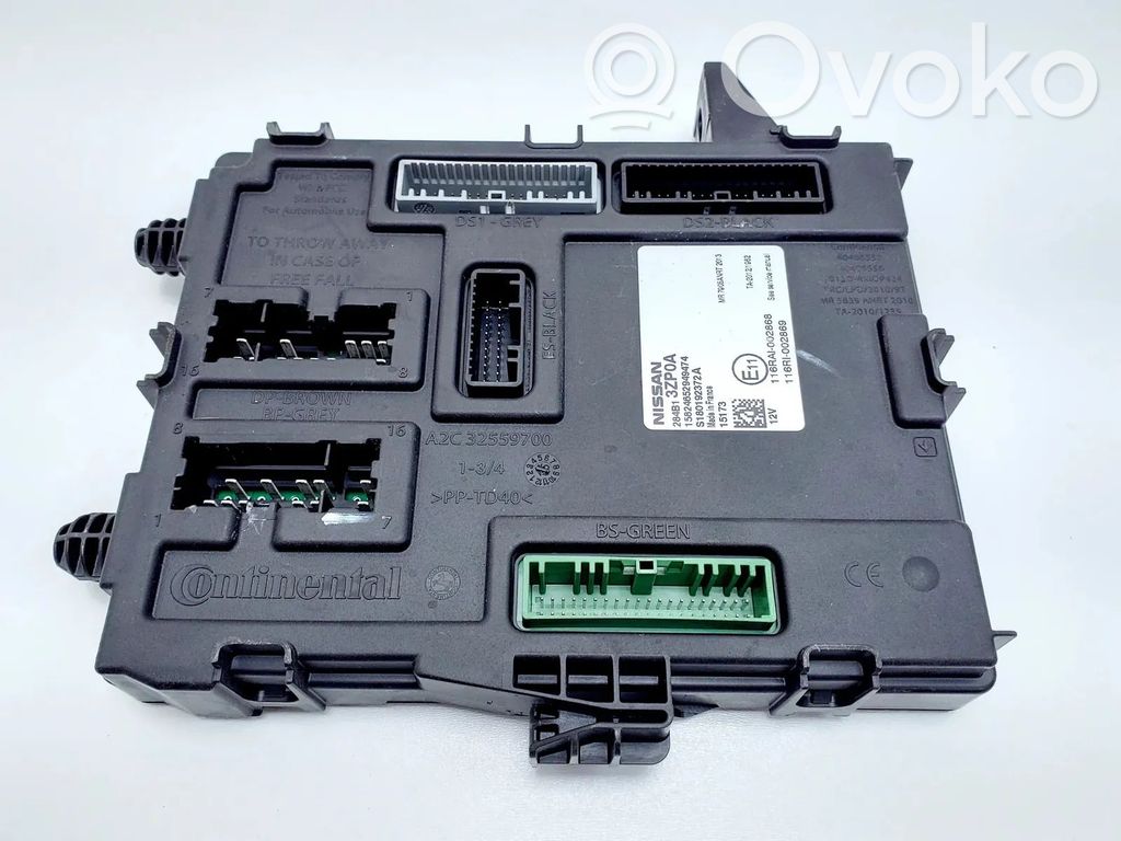 Nissan Pulsar Unidad de control/módulo de carrocería central 