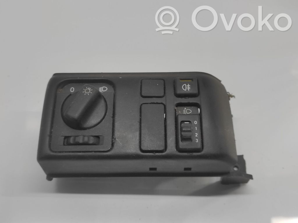 Light switch   90269733,1310327