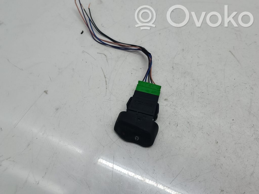 Renault Scenic I Central locking switch button 