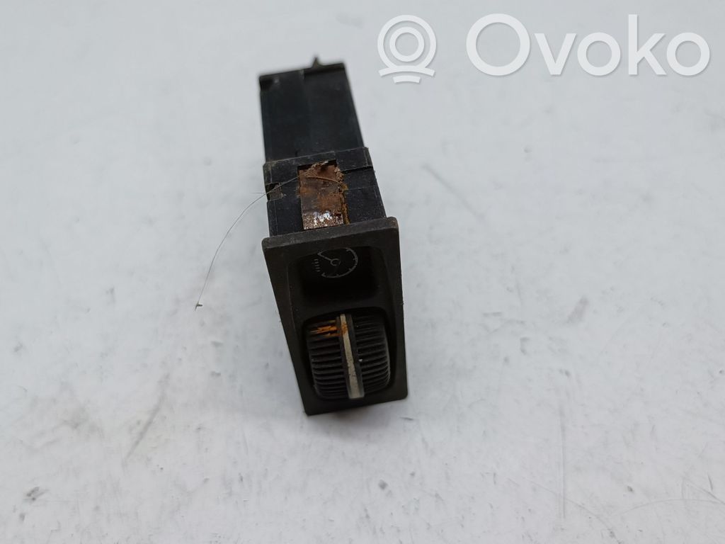 Panel lighting control switch   83BB13K752AB