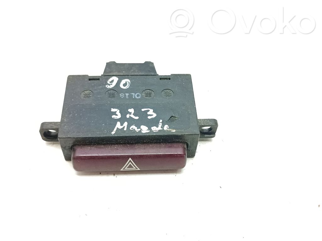 Hazard light switch   0L18