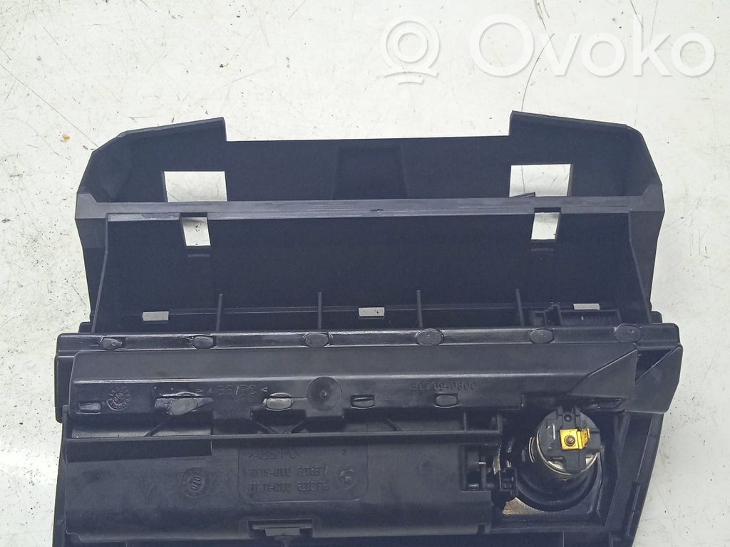 BMW 3 E46 Pelnutrauks 