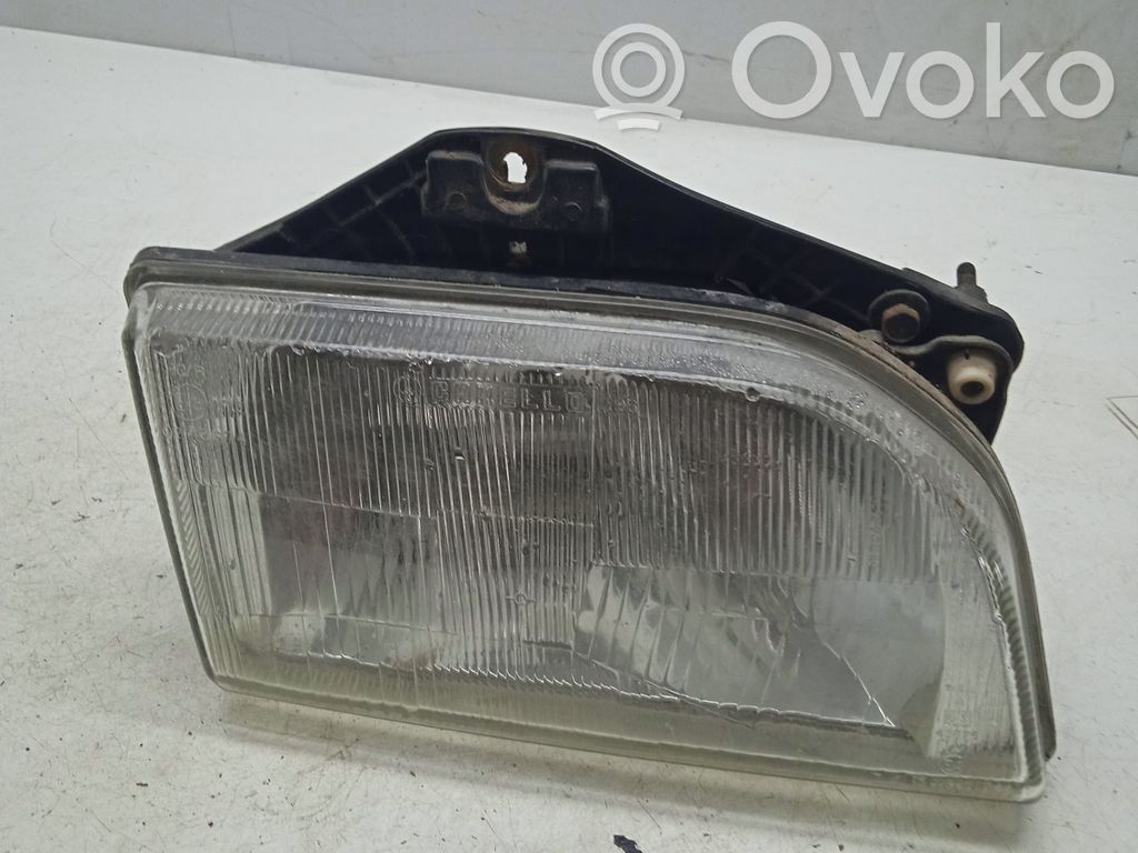 Ford Fiesta Headlight/headlamp 