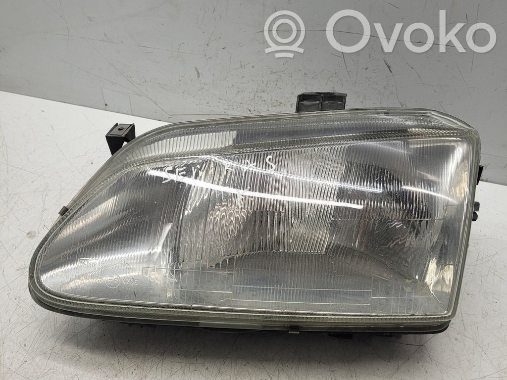 Renault Scenic I Headlight/headlamp 