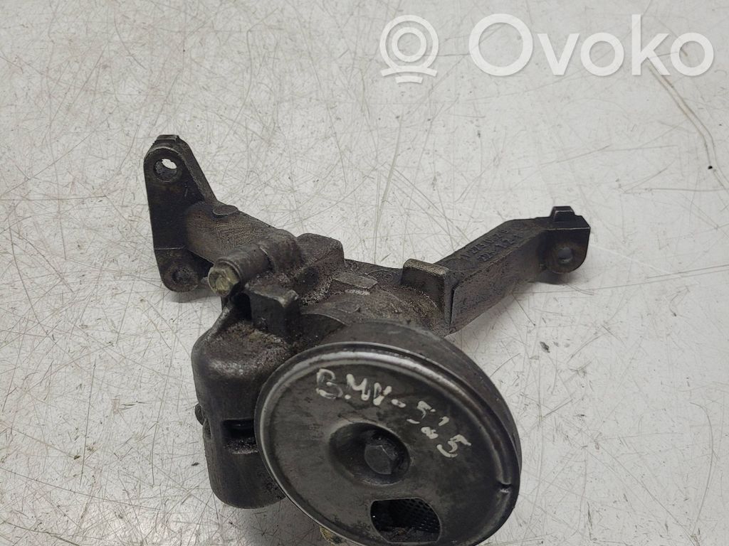BMW 5 E34 Oil pump 