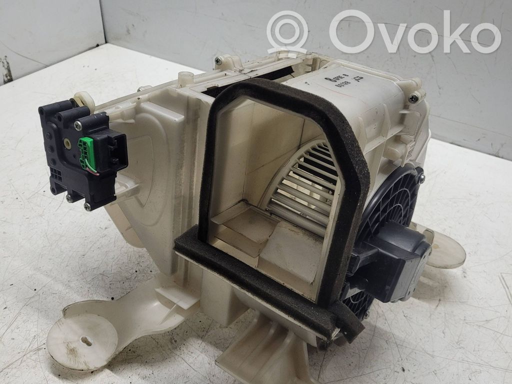 Mazda 6 Air intake duct part 