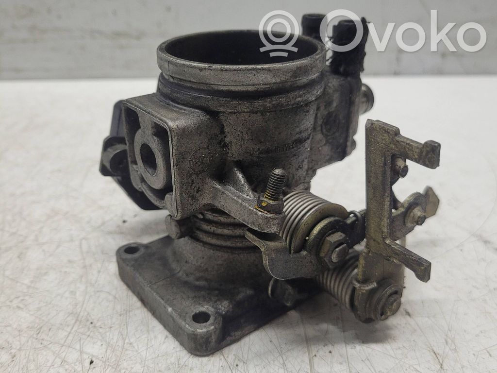 BMW 3 E30 Throttle valve 
