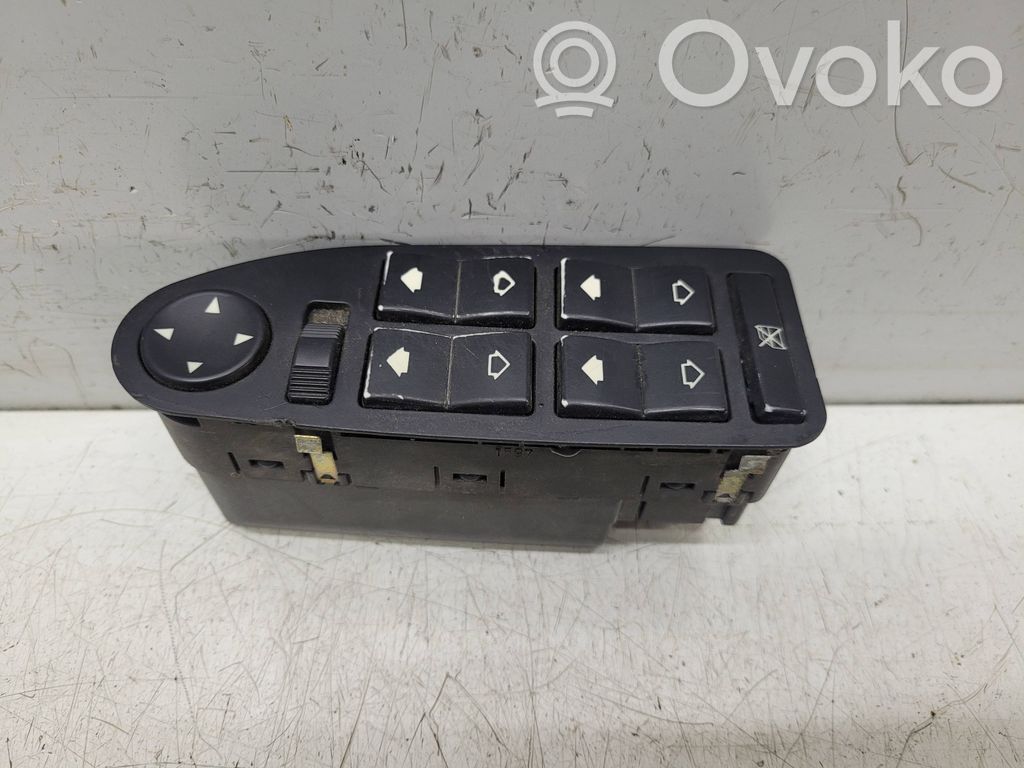 BMW 5 E39 Electric window control switch 