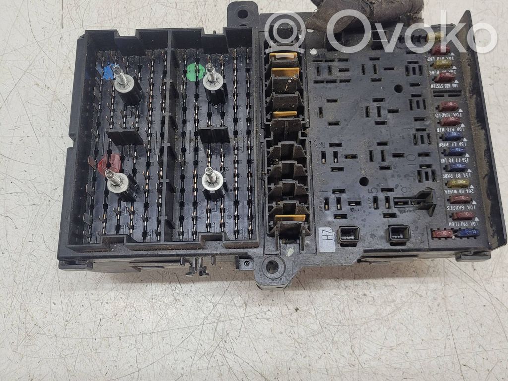 Chrysler Voyager Fuse box set 