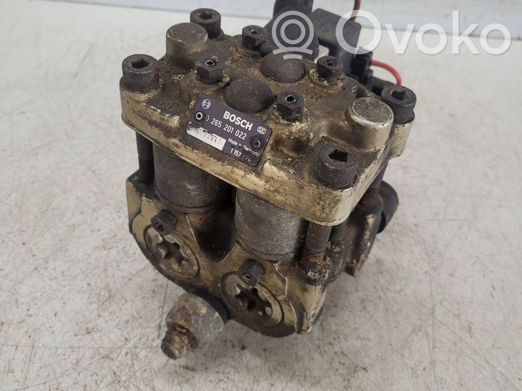 BMW 5 E34 ABS Blokas 