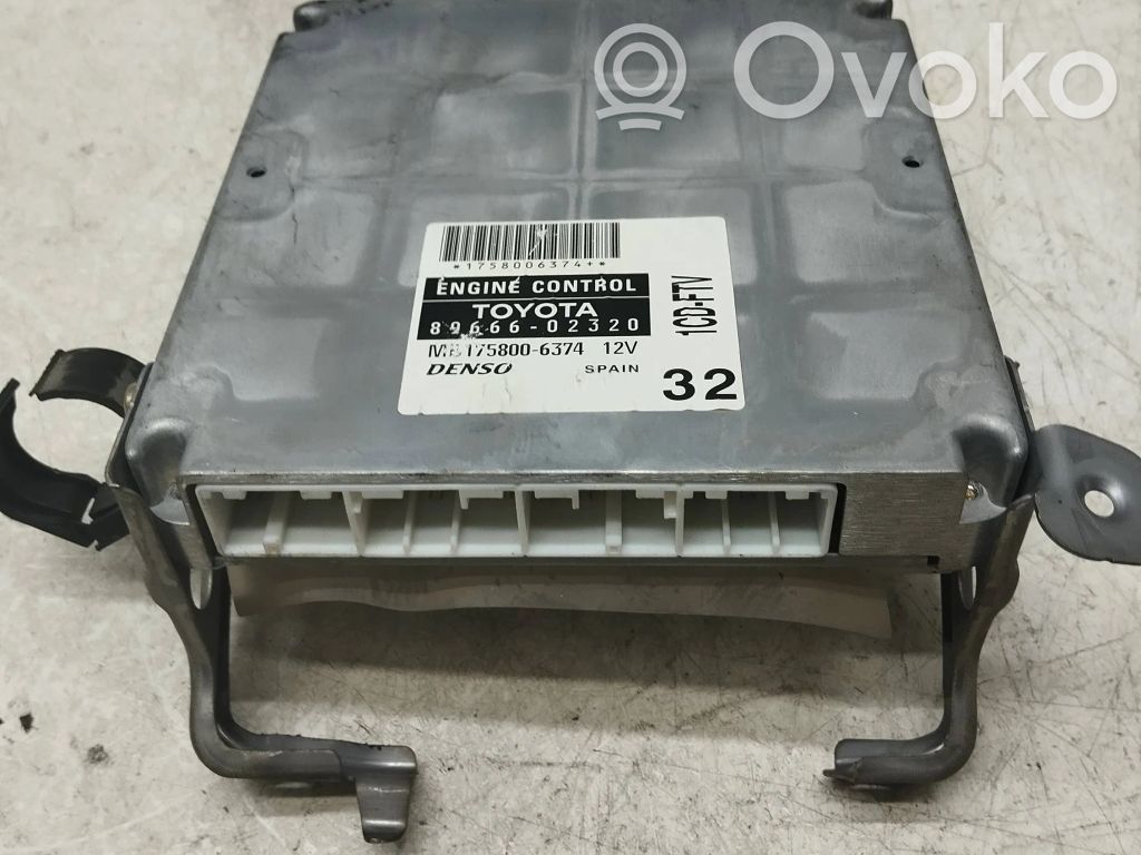 Toyota Corolla E120 E130 Engine control unit/module 