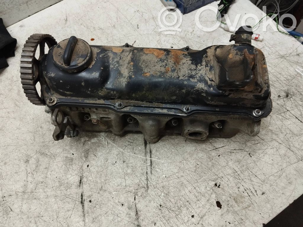 Audi 80 90 B3 Engine head 