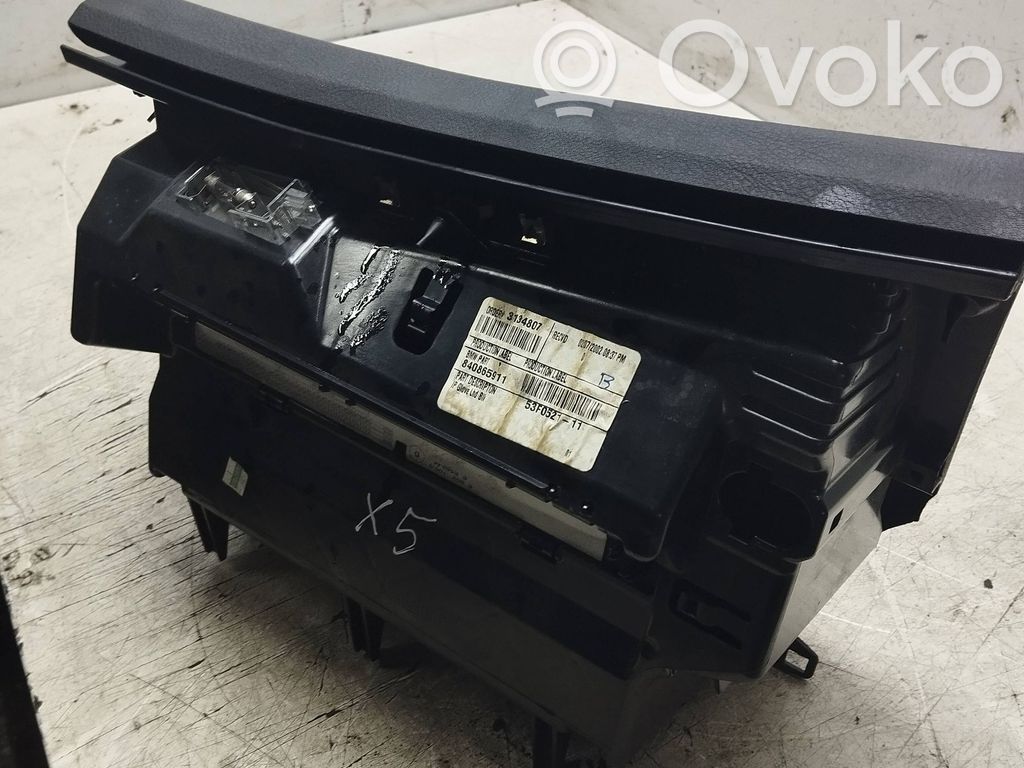 BMW X5 E53 Daiktadėžės (bordačioko) komplektas 